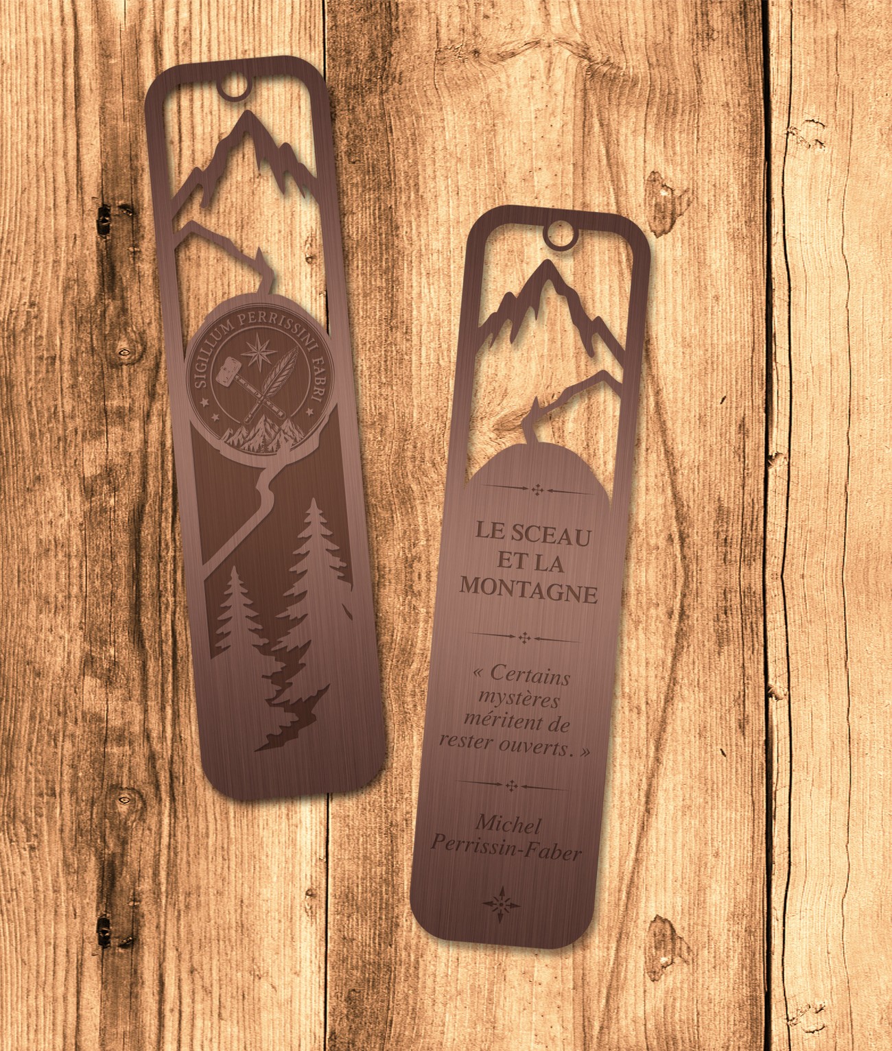 Marque-page en métal bronze gravé, créé pour Le Sceau et la Montagne